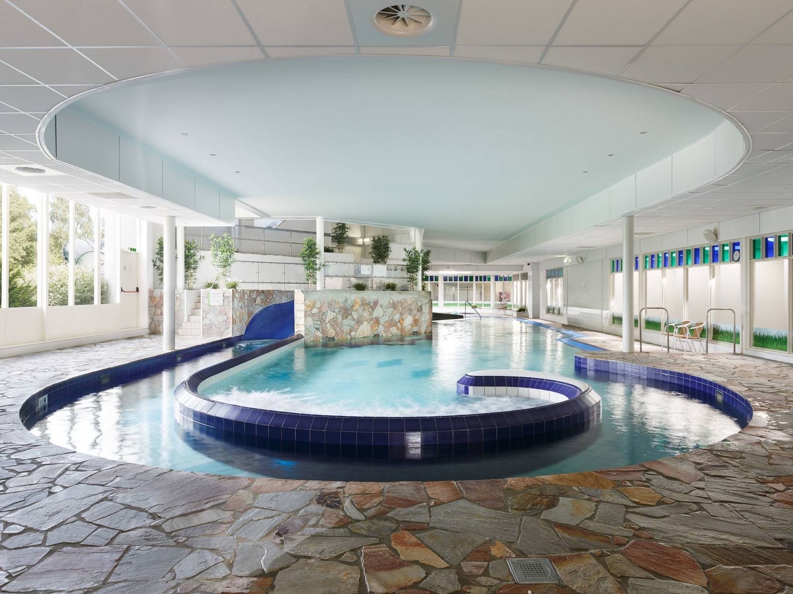 Luxe lodgetent aan het water