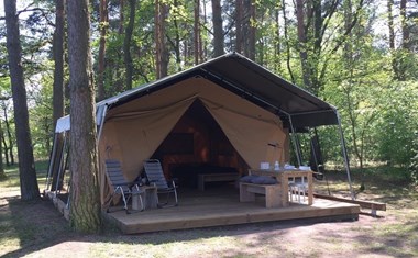 Safaritent op Camping am Blanksee in Duitsland Safaritent op Camping am Blanksee in Duitsland