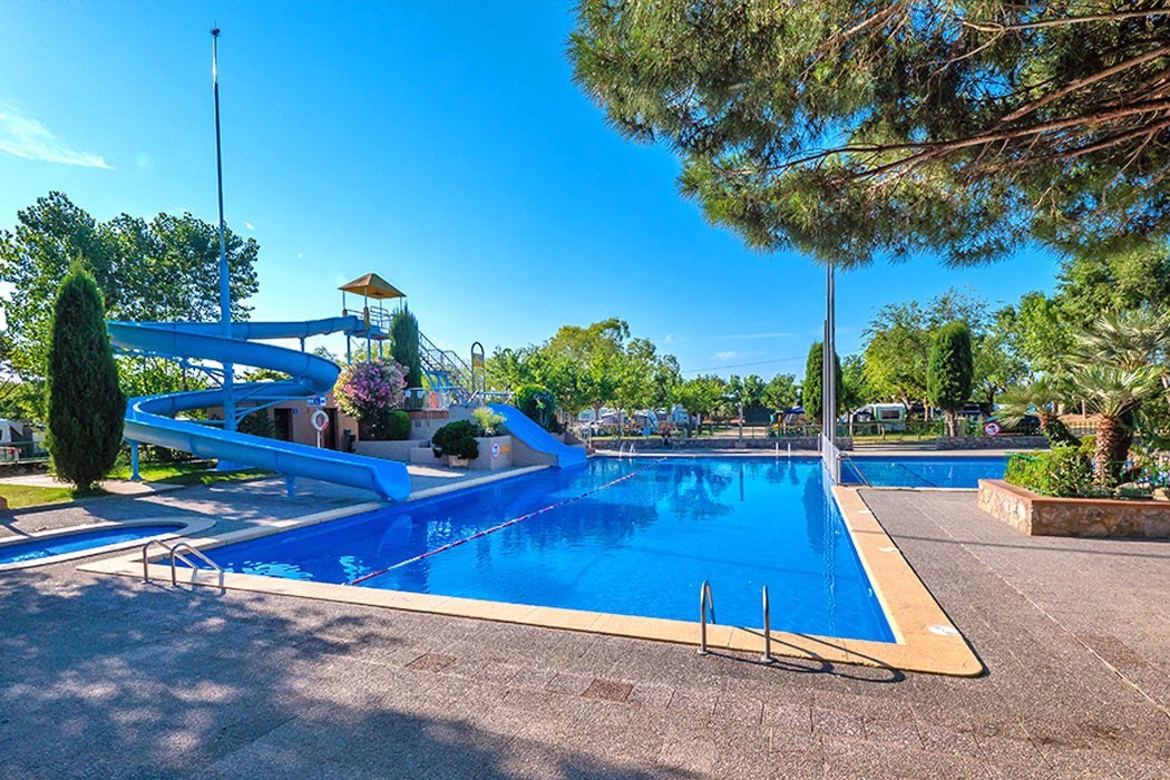 Lodgetent met badkamer in Spanje