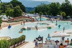 Glamping op Norcenni Girasole Village Glamping op Norcenni Girasole Village