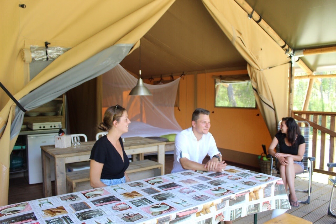 Safaritent in de Provence