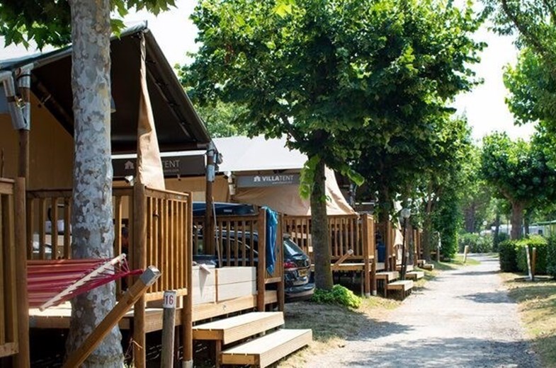Glamping aan het Gardameer Glamping aan het Gardameer