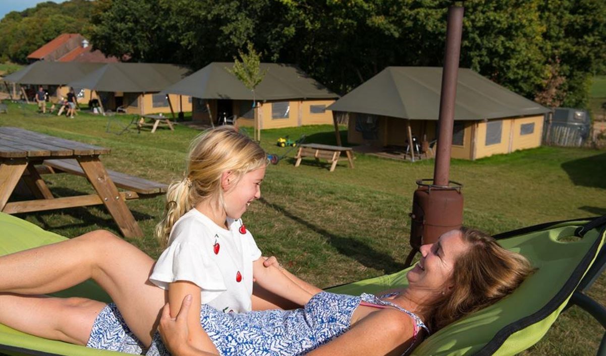 Safaritent in de Limburgse heuvels