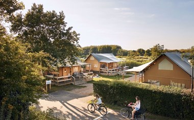 Luxe safaritent bij het strand Luxe safaritent bij het strand