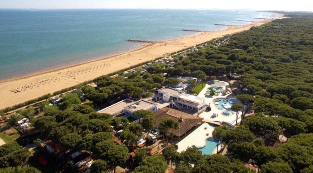 Safaritent met eigen sanitair