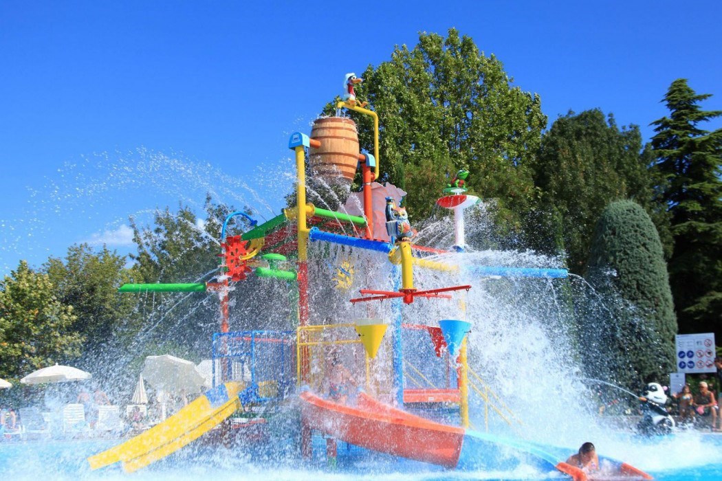 Lodgetent met badkamer