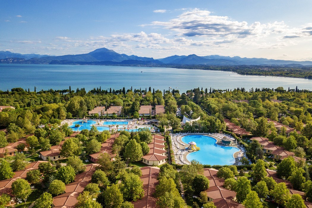 Lodgetent met badkamer