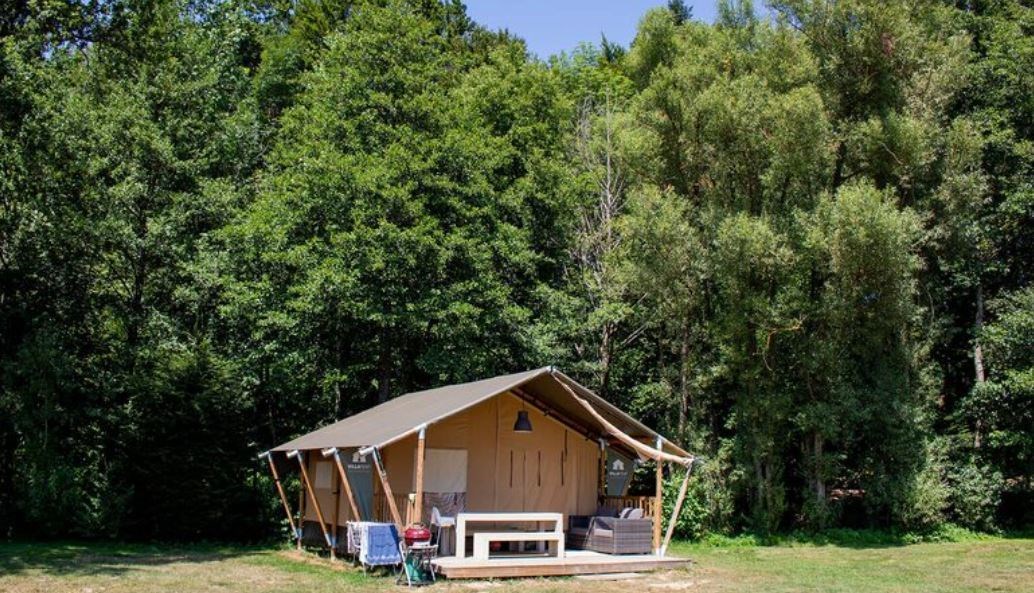 Safaritent in de Elzas-Lotharingen