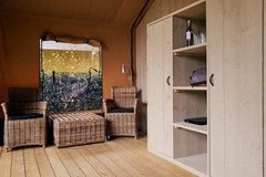 Luxe tent in een vallei in de Auvergne Luxe tent in een vallei in de Auvergne