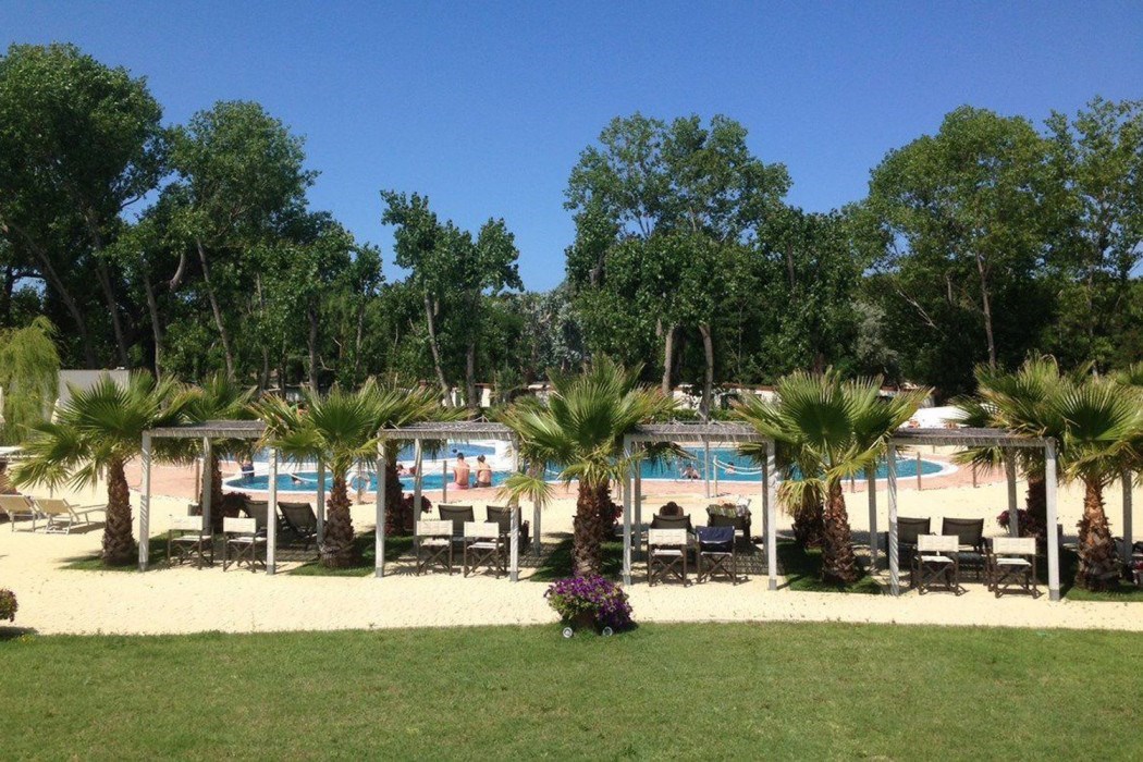 Lodgetent met badkamer