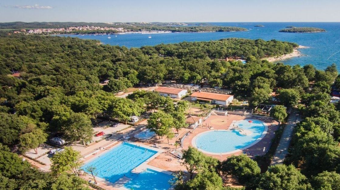 Safaritent XXL met badkamer