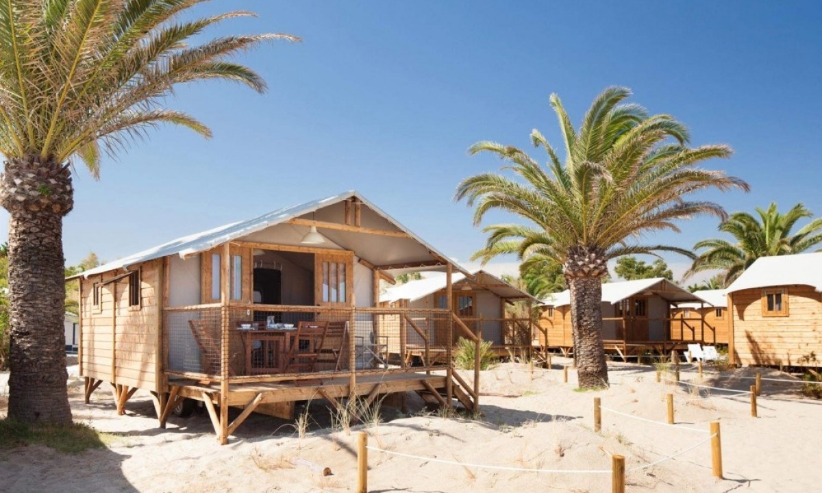Beachcabin met uitzicht op zee!