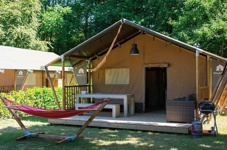 Luxe safaritent met badkamer in Bretagne Luxe safaritent met badkamer in Bretagne