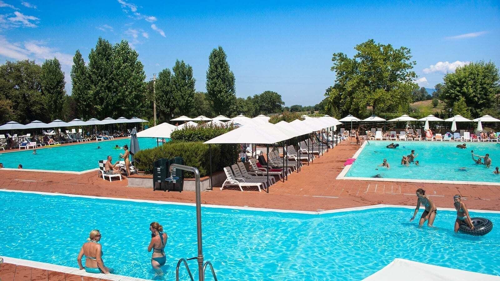 Safaritent met badkamer in hartje Toscane