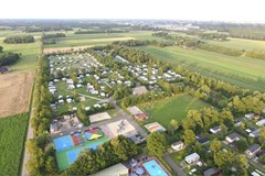 Lodgetent met eigen badkamer in Hardenberg Lodgetent met eigen badkamer in Hardenberg