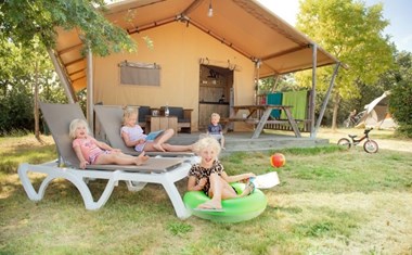 Safaritent met badkamer in de mooie Vendée Safaritent met badkamer in de mooie Vendée