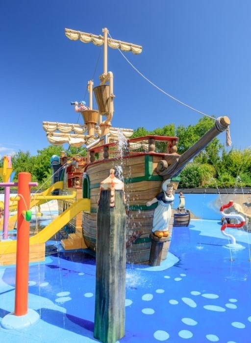 Glamping in een safaritent met eigen badkamer in de Zoutelande