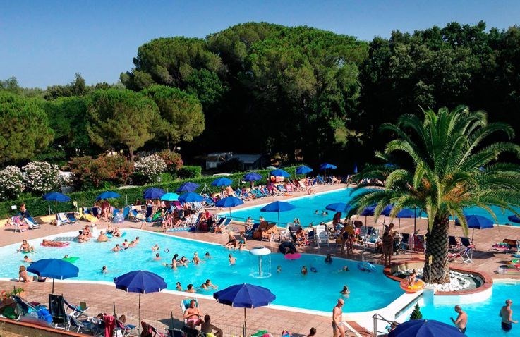 Lodgetent met badkamer aan de prachtige Toscaanse kust