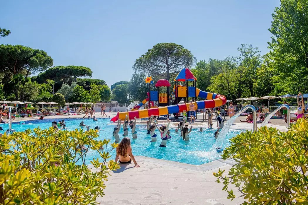 Lodgetent met privé sanitair in Italië