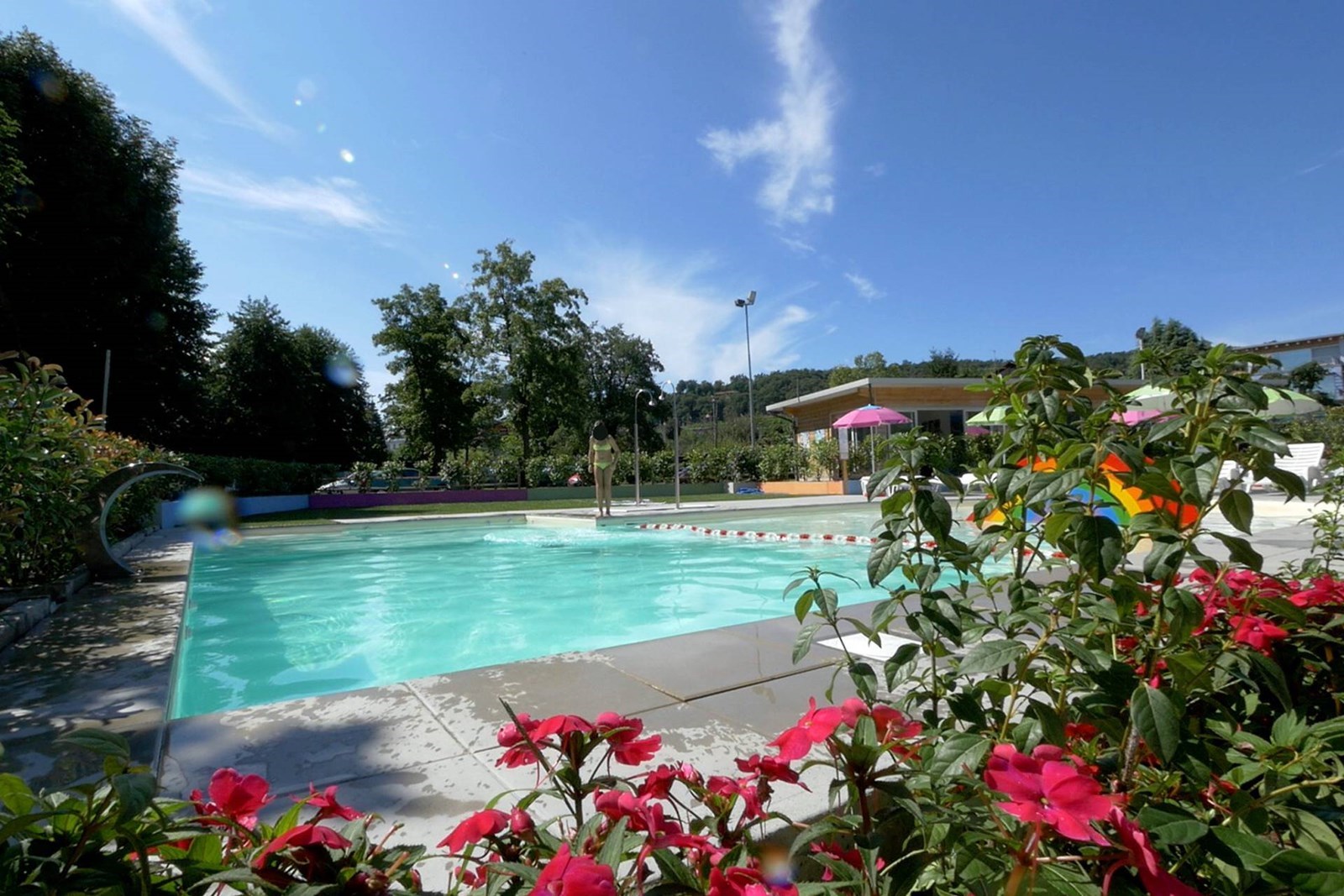 Lodgetent met badkamer aan het Lago Maggiore