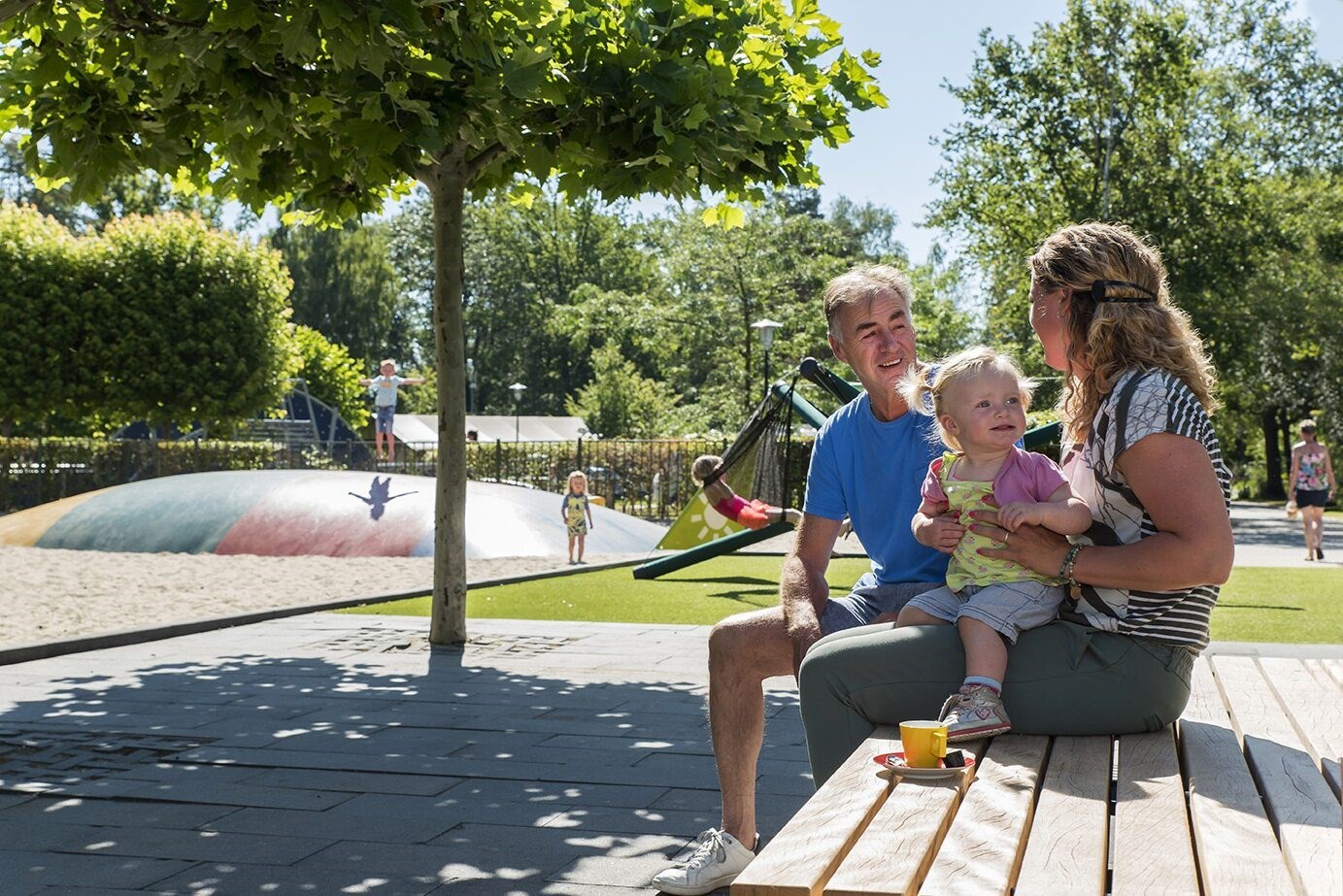 Lodgetent met privé sanitair en extra vide