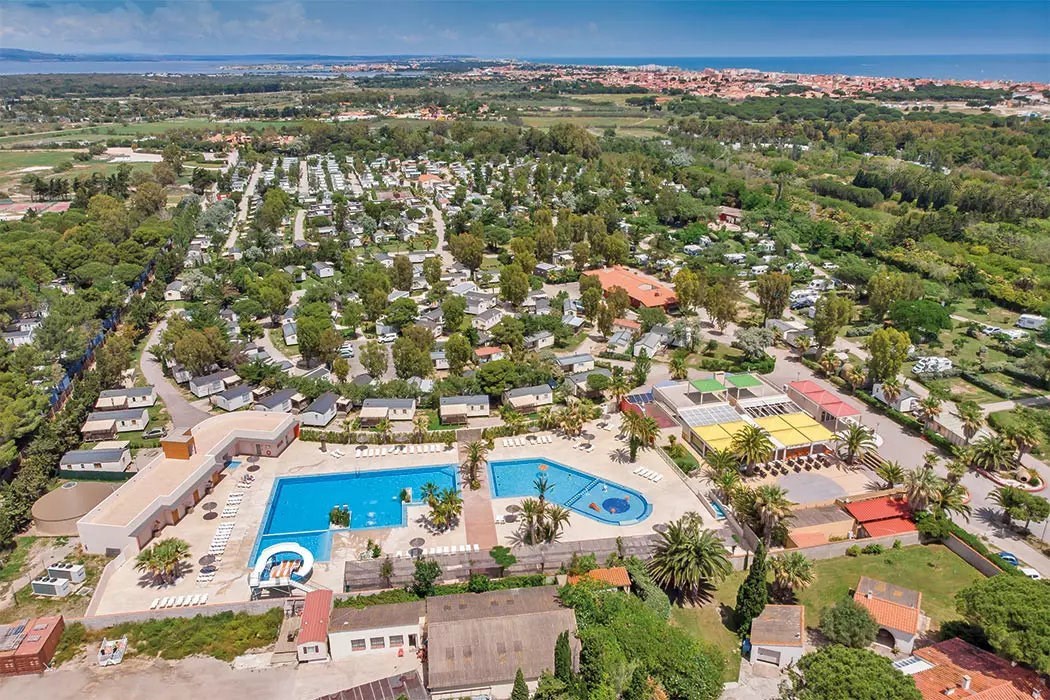 Safaritent met badkamer in zuid Frankrijk