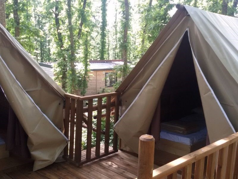 Airdreamer met 3 slaapkamers en badkamer