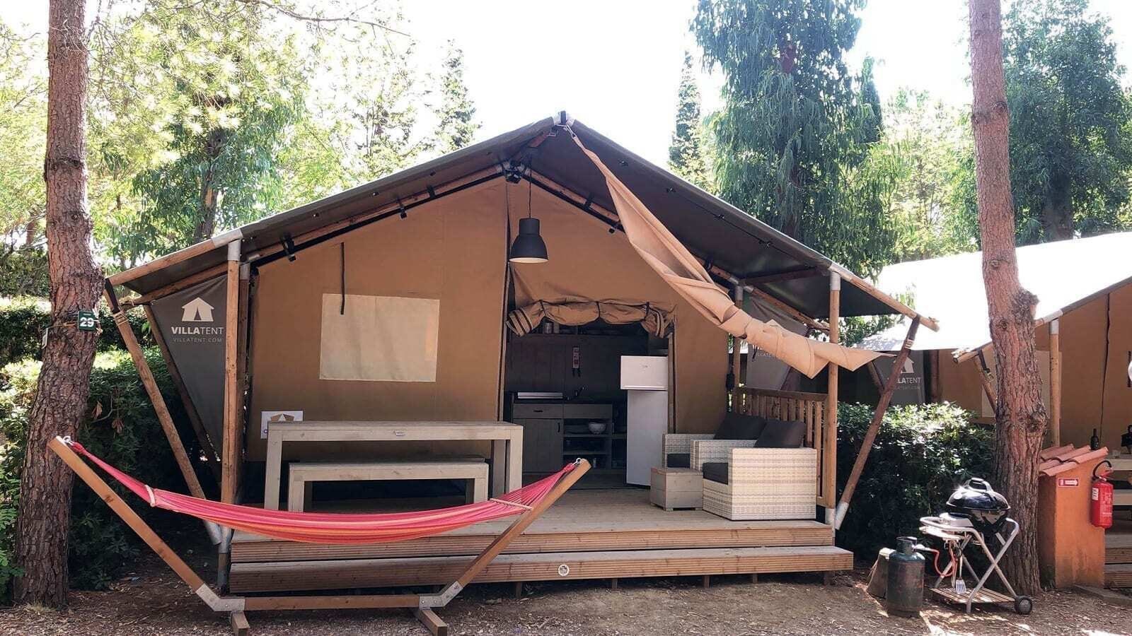 Safaritent met badkamer op Elba