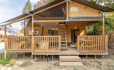 Luxe Lodgetent met privé sanitair en vide Luxe Lodgetent met privé sanitair en vide