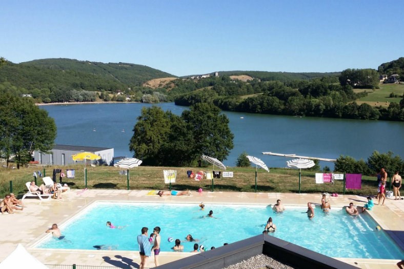 Mooie Safaritent met badkamer in de Dordogne