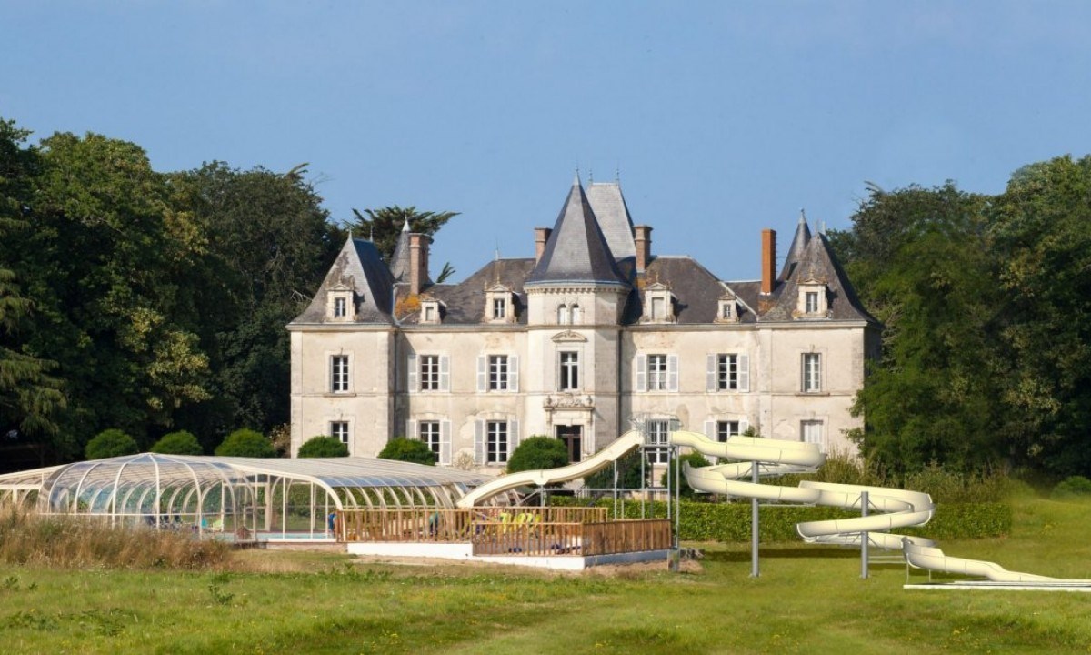 Lodgetent met badkamer in de Vendee