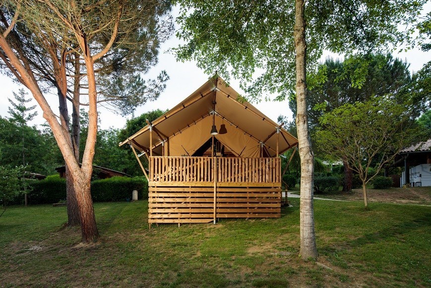 Glamping in een luxe Tent Lodge met adembenemend uitzicht op de bergen