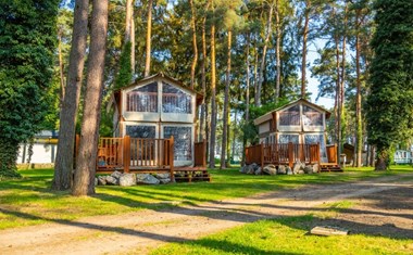 Glamping in een Airlogde in de Belgische Kempen Glamping in een Airlogde in de Belgische Kempen