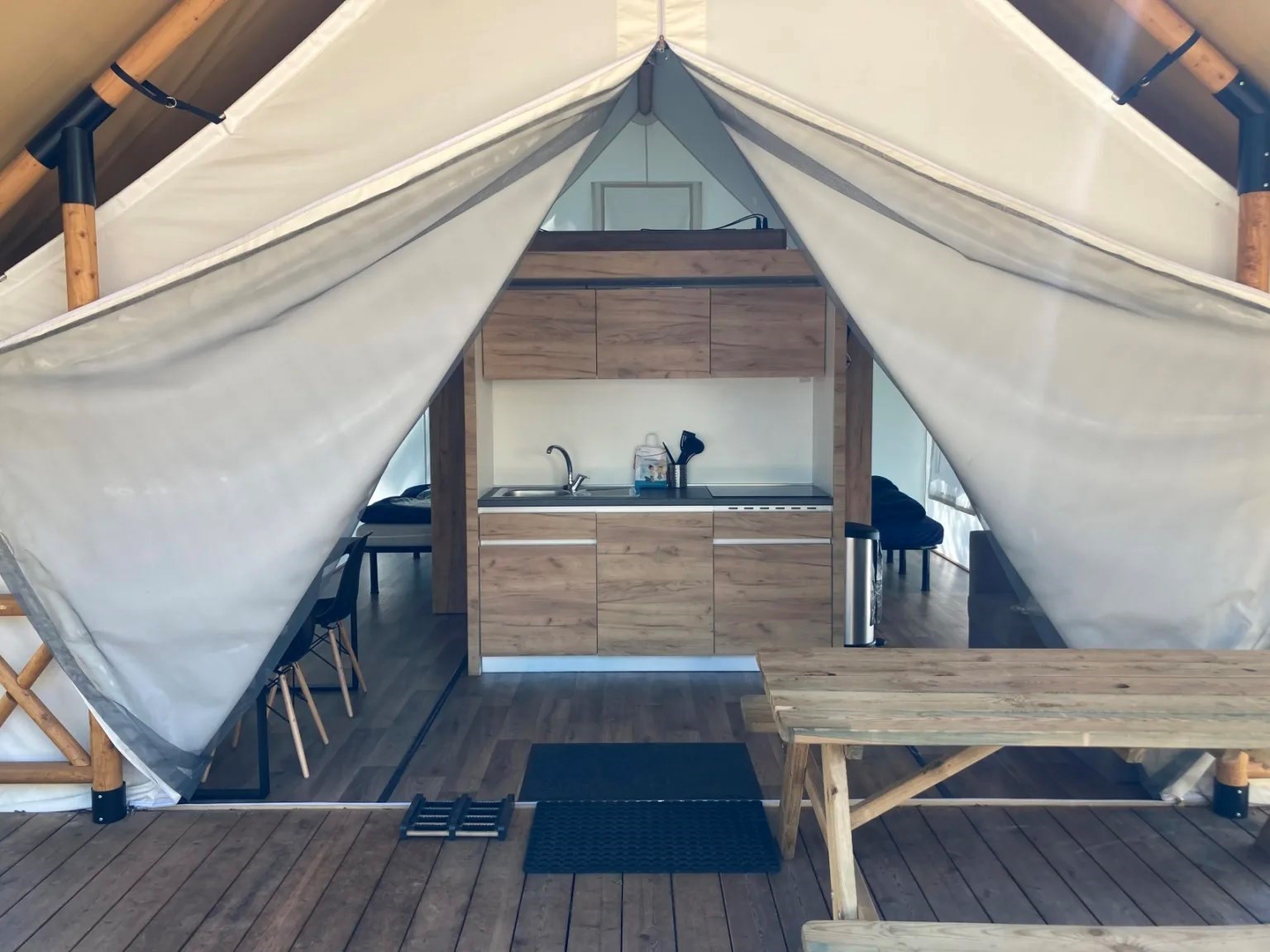 Glampingtent voor 4 personen in Kaatsheuvel