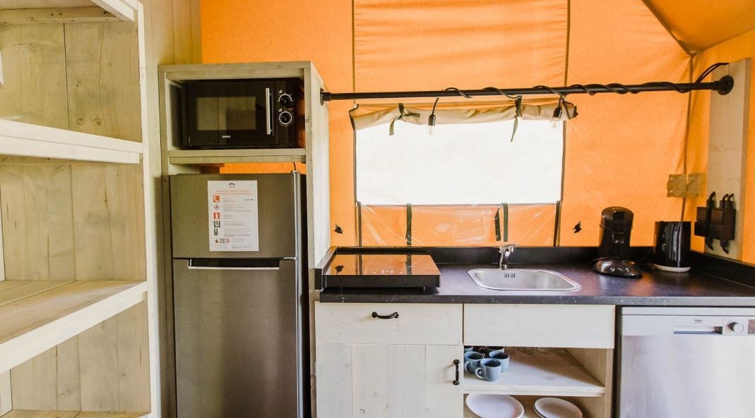 Glamping in een luxe lodgetent in de groene Antwerpse Kempen