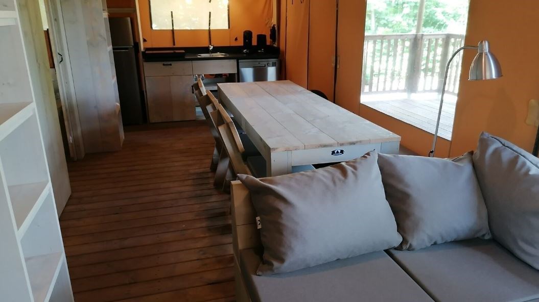 Glamping in een luxe lodgetent in de groene Antwerpse Kempen