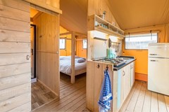 Avonturen glampingtent op een familie resort Avonturen glampingtent op een familie resort