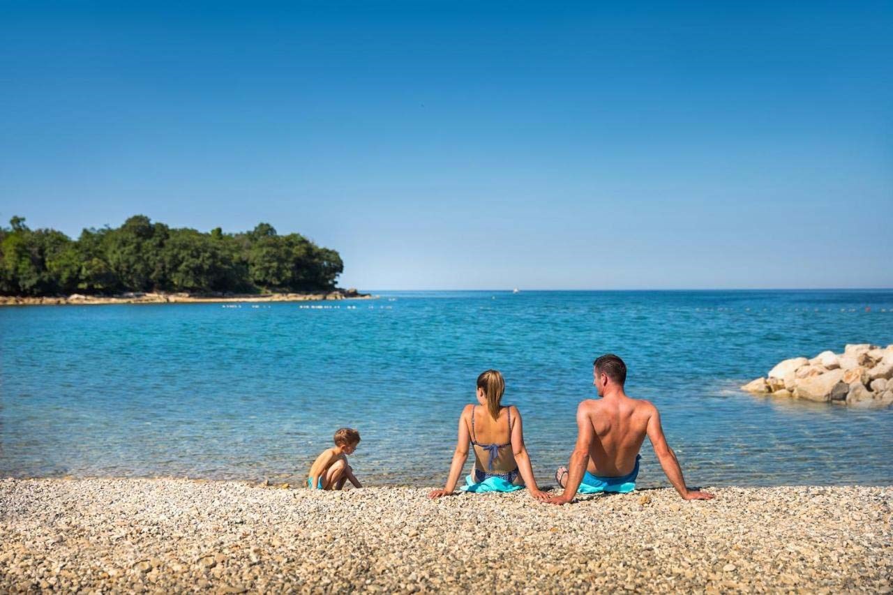 Safaritent voor 4 personen met badkamer