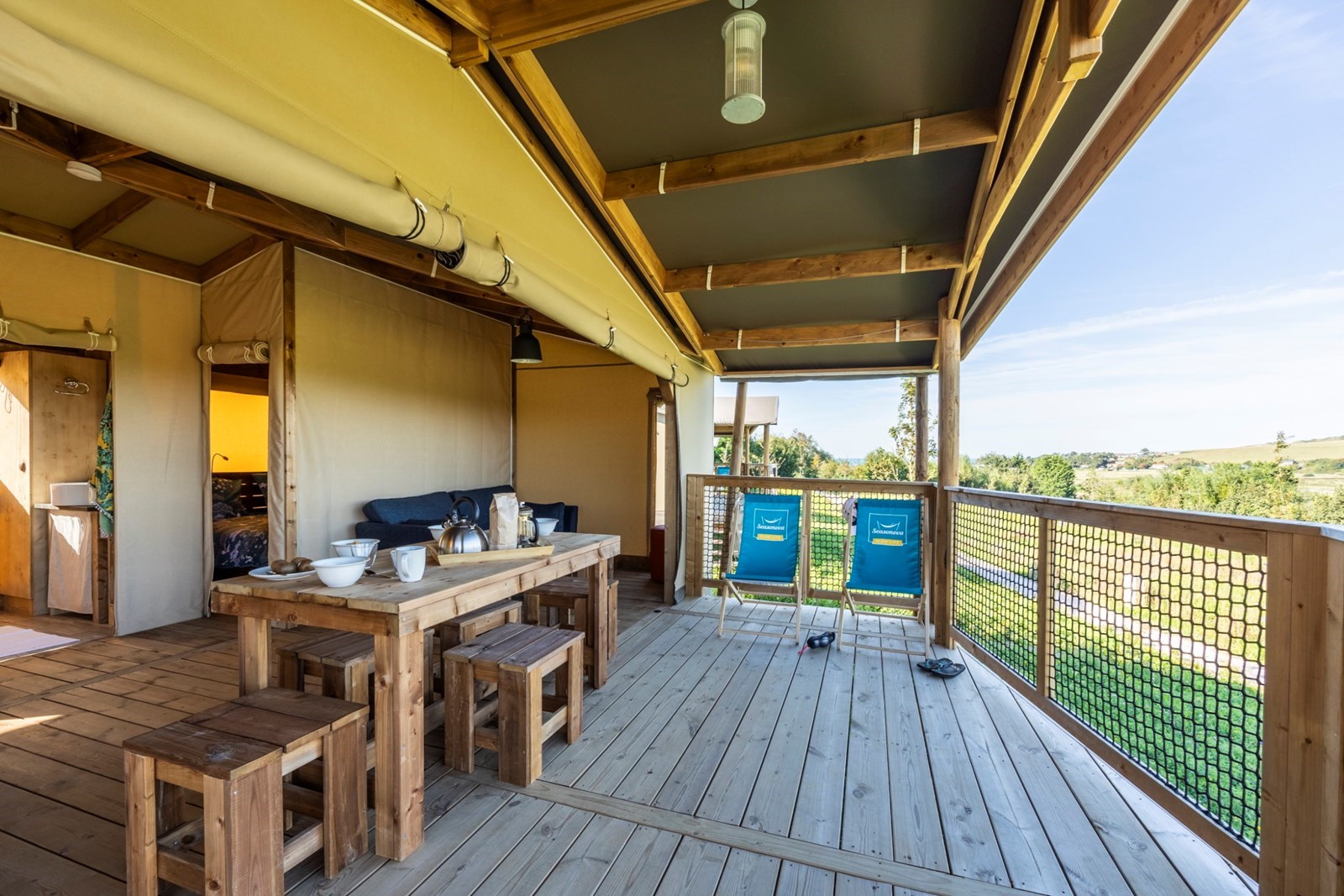 Safaritent met badkamer in Normandie