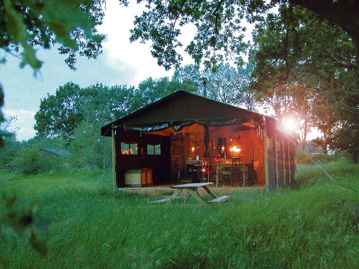 Safaritent op de boerderij