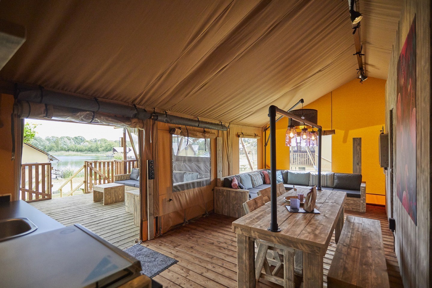 GlampingLodge met zicht op het water