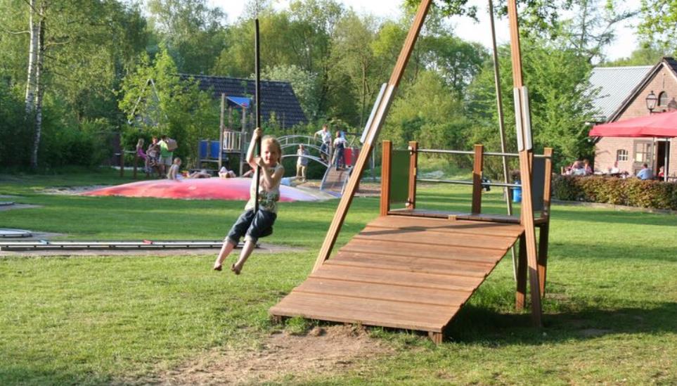 Safaricottage met badkamer voor 8 personen