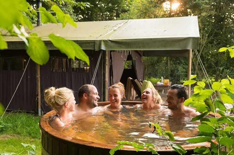 Safaritent op een boerderij Safaritent op een boerderij