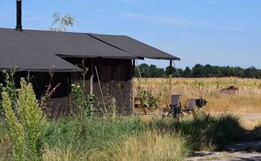 Safaritent op de boerderij Safaritent op de boerderij